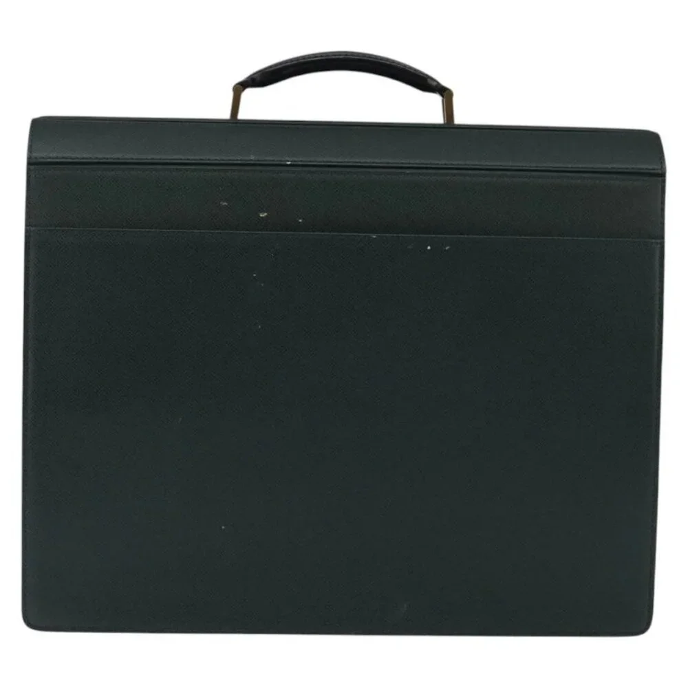LOUIS VUITTON Taiga Pilot Case Ural Business Bag Epicea M30024 LV Auth 135245